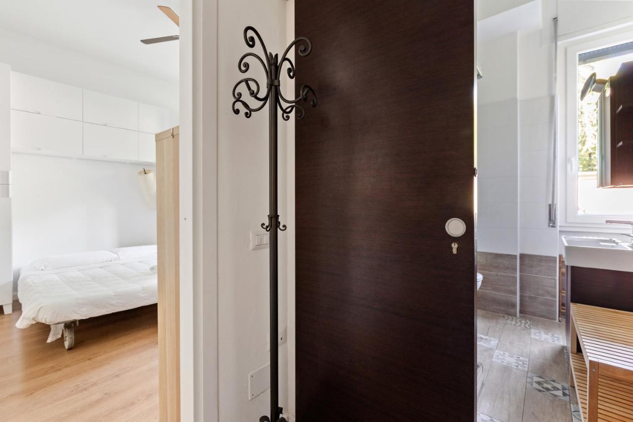 Milano Famagosta Cosy Studio Экстерьер фото