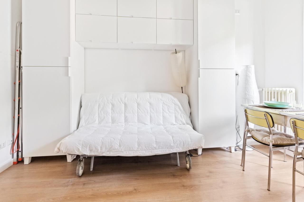 Milano Famagosta Cosy Studio Экстерьер фото